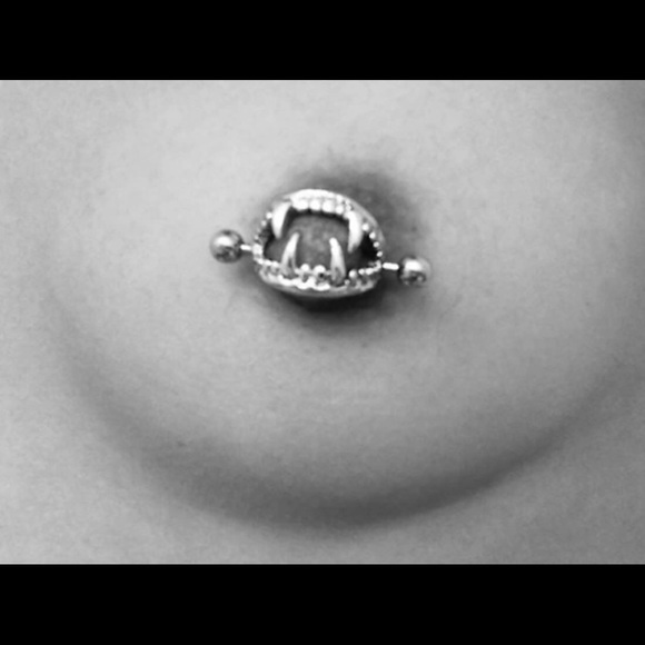 louis vuitton nipple ring